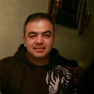 Meet your Posher, Javier